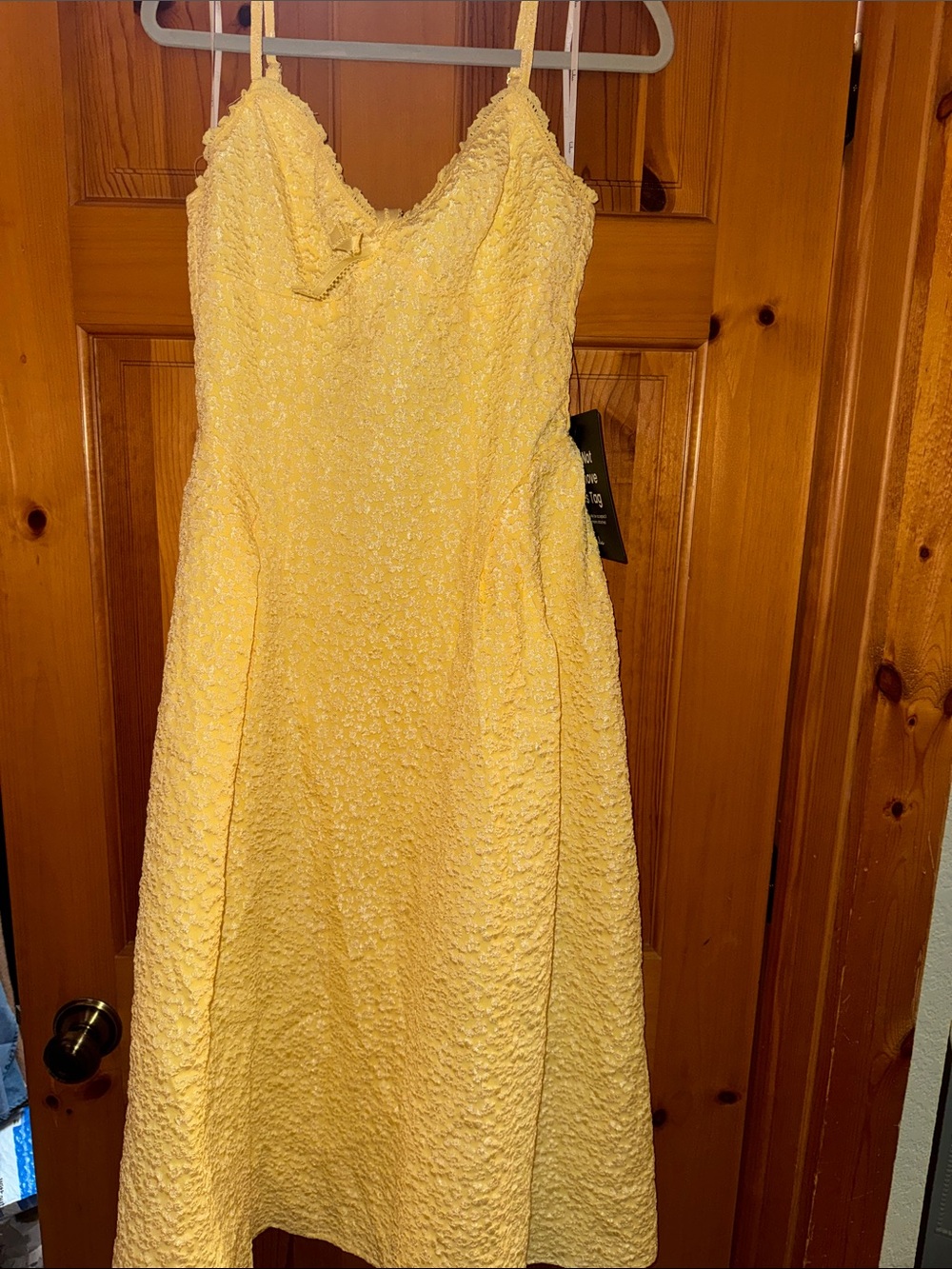 Lulus Ninetta Light Yellow Floral Jacquard Lace-up Midi Dress - Size M - Picture 3 of 3